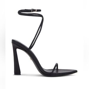 Raye Moxxi Heel Size 8 New With Box